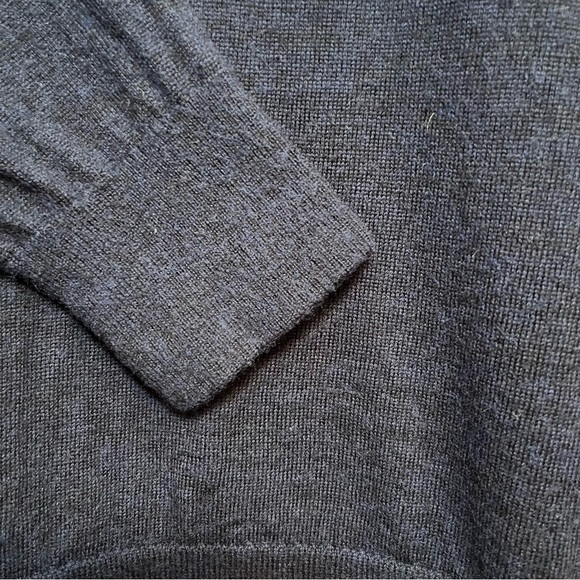 Untuckit Blue Fine Marino Wool Sweater Size Large - Picture 4 of 9